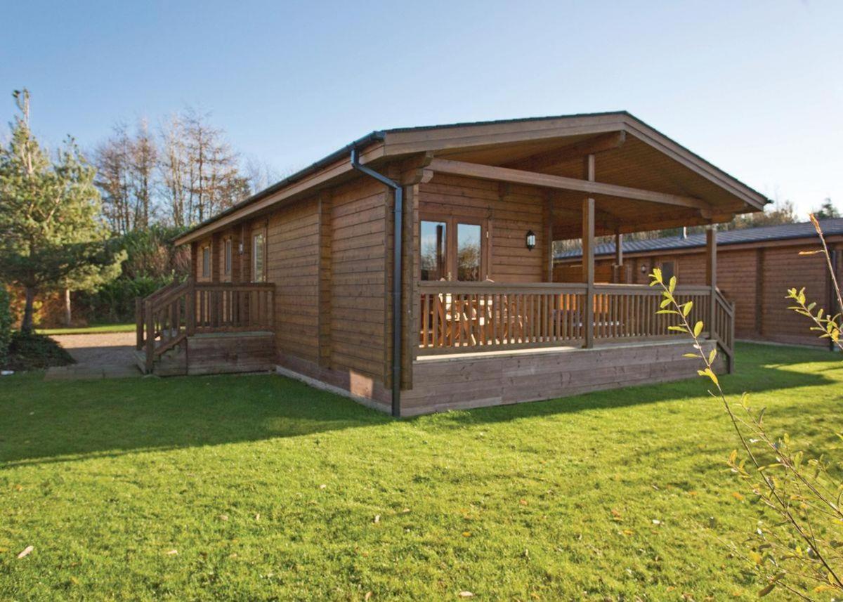 Dacre Lakeside Park Brandesburton Exterior photo