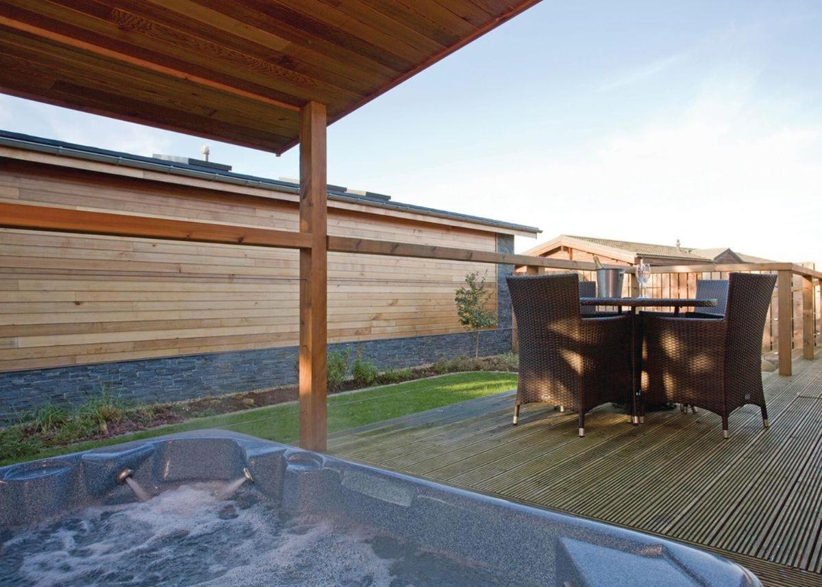 Dacre Lakeside Park Brandesburton Exterior photo