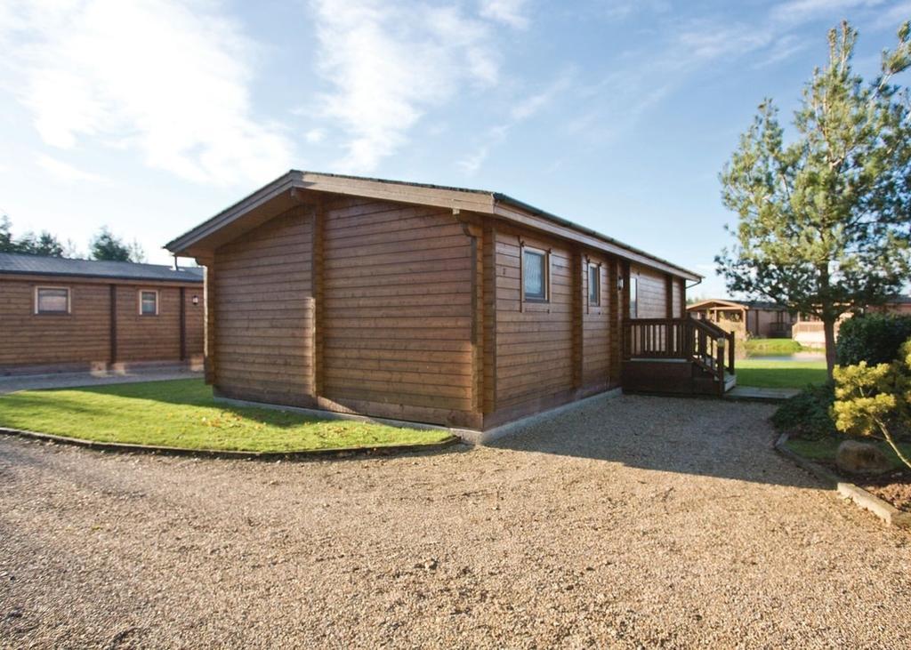 Dacre Lakeside Park Brandesburton Exterior photo